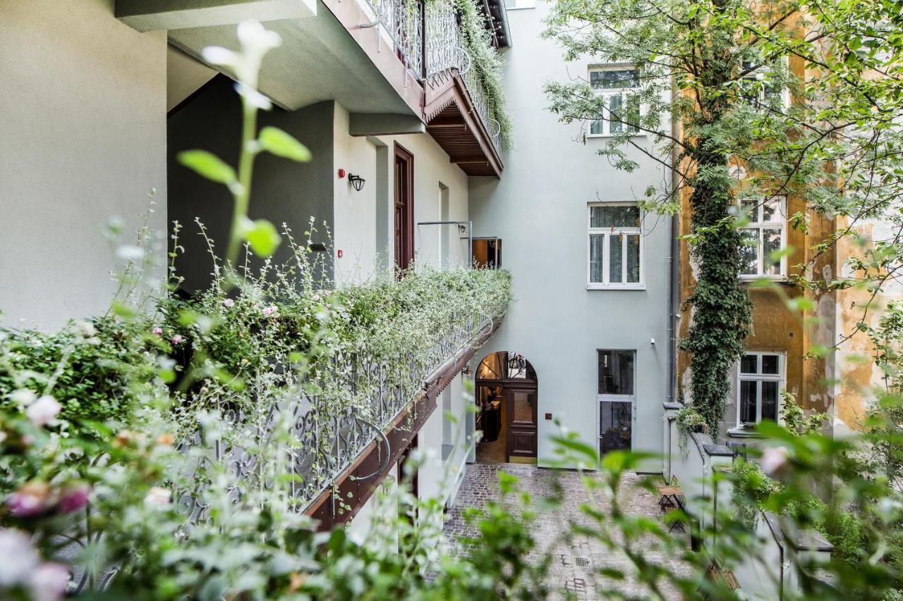Aparthotel Old Town — Photos 2